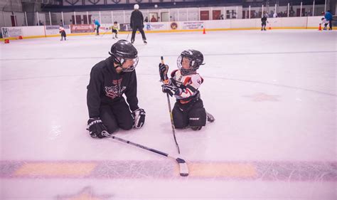 Photos Youth Hockey Players Learn To Play
