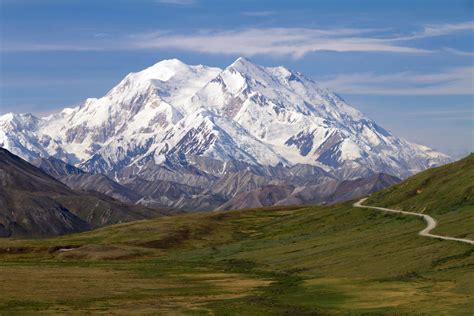 Highest Mountain In North America | Top 10 - Mpora