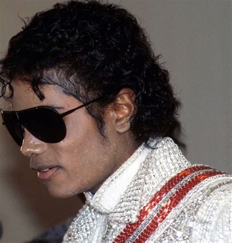 Pin By Lexy Scott On Michael Jackson Michael Jackson Mens Hairstyles