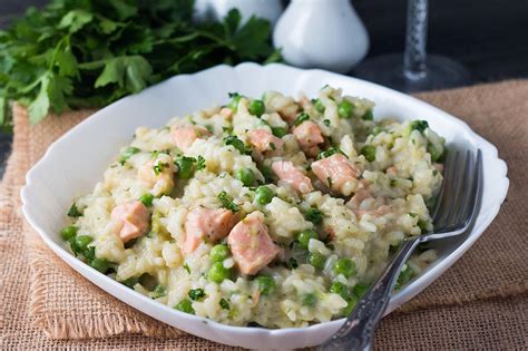 Easy Salmon And Pea Risotto Step By Step Recipe Errens Kitchen