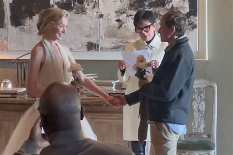 Portia De Rossi Surprises Wife Ellen Degeneres With Vow Renewal Watch