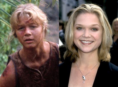 this is what the cast of jurassic park looks like now e news
