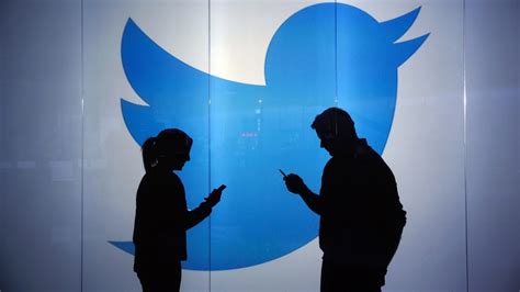 Twitter Starts Testing Cotweets Becauseit Can