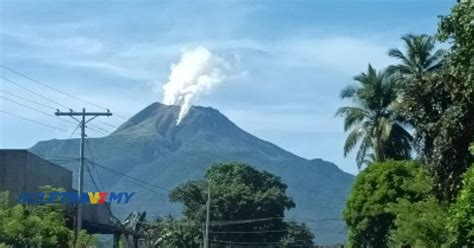 Gunung Berapi Bulusan Meletus Filipina Keluar Amaran Tahap Buletin Tv Malaysia