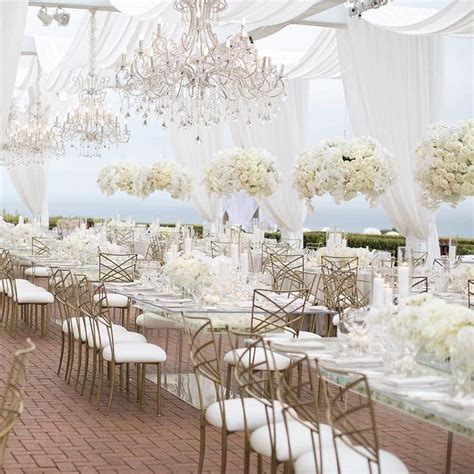 All White Wedding Reception Inspiration Fab Mood Wedding Colours