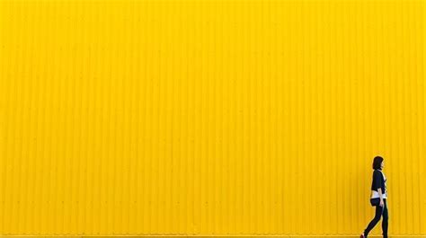 Rüyada Sarı Renk Görmek Nedir Açık Sarı Renk Duvar Ve Fotoğraf Görmek