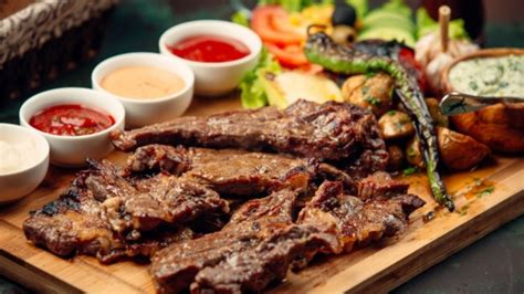 4 Guarniciones Sencillas Con Las Que Podrás Acompañar Tu Carne Asada