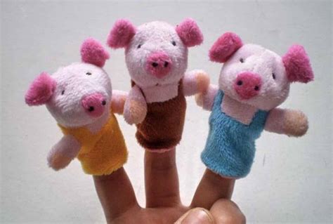 3 Little Pigs Finger Puppets Set Of 8 Squoodles Ltd