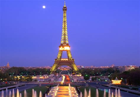 10 France Famous Sites  Bvl