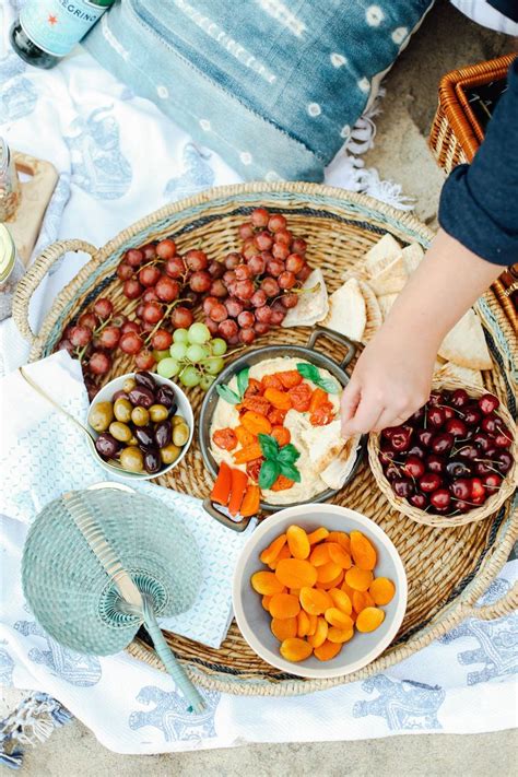 Mediterranean Inspired Summer Beach Picnic This Post Is Filled With Food Setup And Romantic
