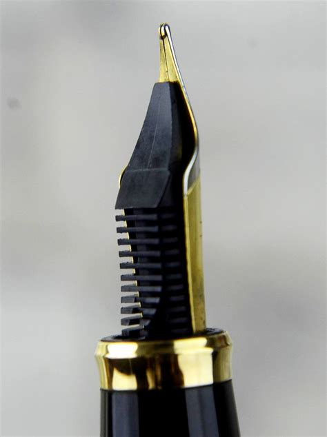 Buy Diplomat 1922 Classic Fountain Pen Dualtone Golden M Nib Online
