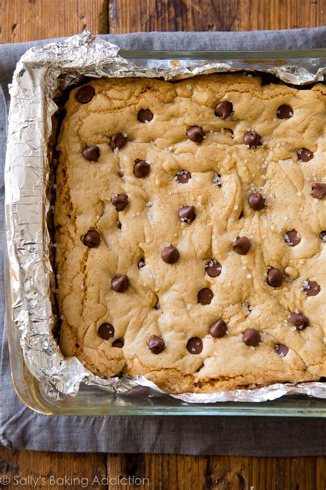 Soft And Chewy Chocolate Chip Cookie Bars Sallys Baking Addiction
