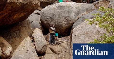 Sudanese People Live In Caves To Escape Air Strikes In Pictures