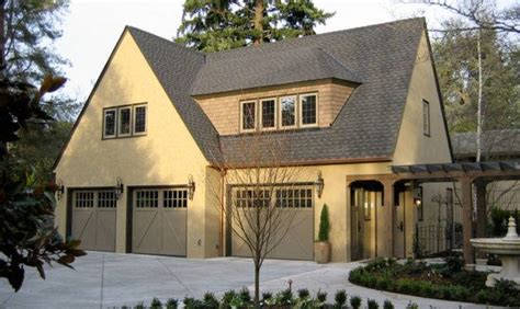 15 Garage With Living Quarters Above Every Homeowner Needs To Know
