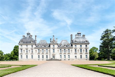 Ideas for holidays and weekend breaks. Greed left me red-faced at Château de Cheverny in the ...