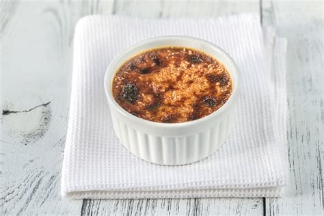 Making creme brulee from scratch is not hard! Classic Creme Brulee