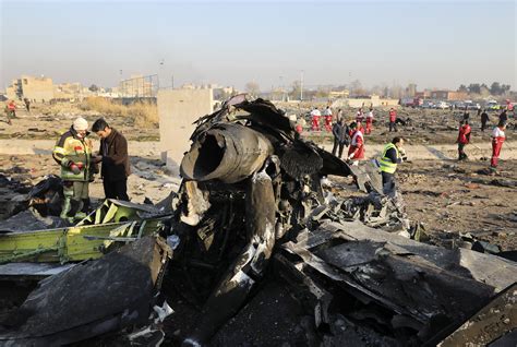 Debris from a boeing airplane was seen scattered in the city of broomfield, colorado on saturday afternoon a united airlines flight 328 experienced an engine malfunction in the beginning of its flight from denver, co., to honolulu, dropping metal debris. Iran Admits Unintentionally Shooting Down Airliner - Overt Defense