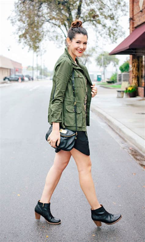 How Real Women Wear Army Jackets How To Wear The