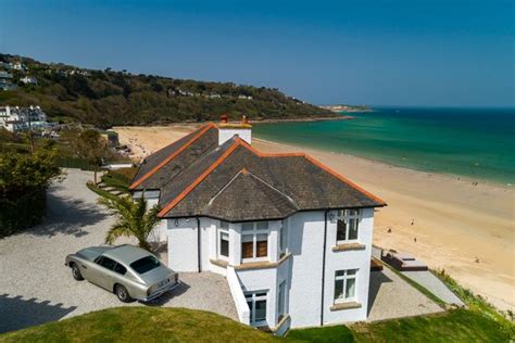 Luxury Home Built Into Cliff Overhanging Exclusive Uk Beach On Sale For £17m Celebritywshow