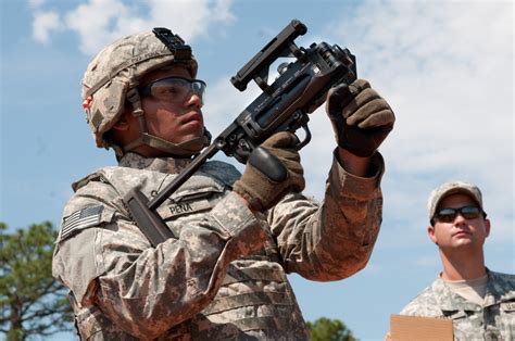 Fort Bragg Soldiers First To Field New Grenade Launcher Article The