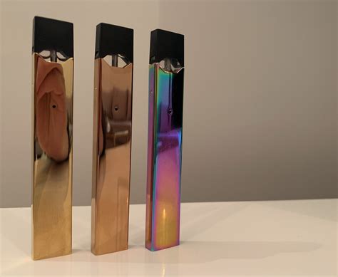 Since you all like the Gold Juul, here's the full collection: Gold, Rose Gold, Chrome Rainbow : juul
