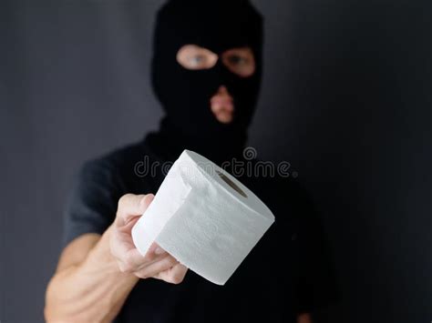 Man Stealing Toilet Paper Stock Photos Free Royalty Free Stock Photos From Dreamstime