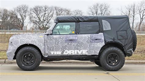2021 Ford Broncos 7 Speed Manual Transmission Will Have Ultra Low