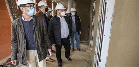 El Alcalde Visita Las Obras De Remodelación Integral Del Campo De