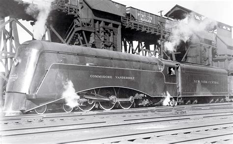 Streamlined Steam Locomotives Trains
