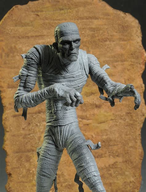 Review And Photos Of Universal Monsters Mummy Action Figure From Mezco Toys