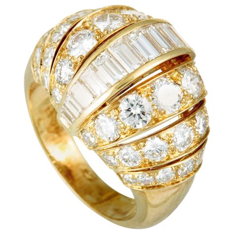Etincelle de cartier ring yellow gold, diamonds. Cartier Diamond Yellow Gold Bombe Ring For Sale at 1stdibs