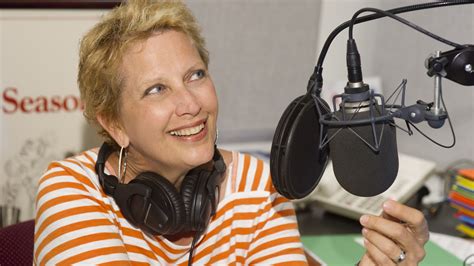 Met Opera And Public Radio Host Margaret Juntwait Dies Deceptive