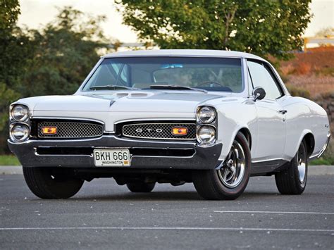 1967 Pontiac Tempest Gto Hardtop Coupe Muscle Classic Wallpaper
