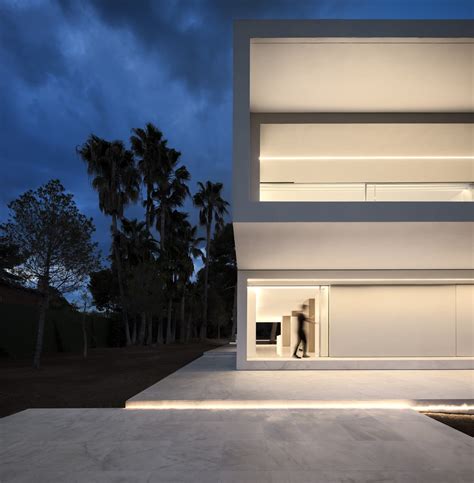 This Minimalist House With 2 Swimming Pools Is Definition Of Minimalist