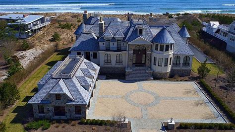 216 Dune Road Quogue Ny Dune The Hamptons Homes Mansions Road
