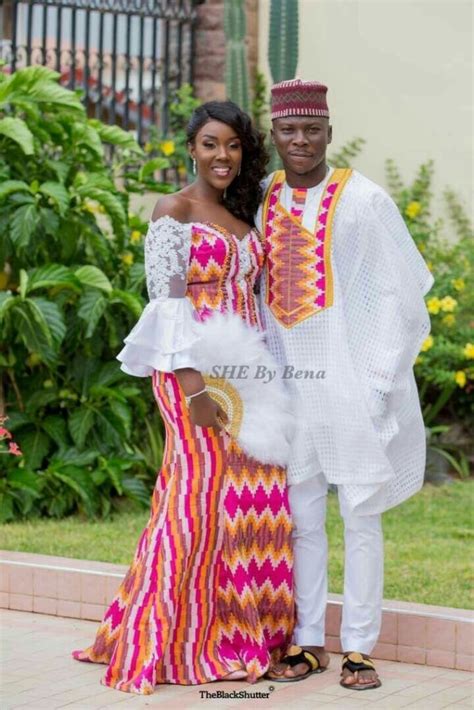 Pour vos travaux de crochet, voici une série de photos modele crochet habit pour vous donner des idées simples et rapides. Latest Kente Design For Traditional Weddings In Ghana 2019