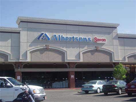 Workers At Albertsons Ralphs And Vons To Consider Strike Times Of