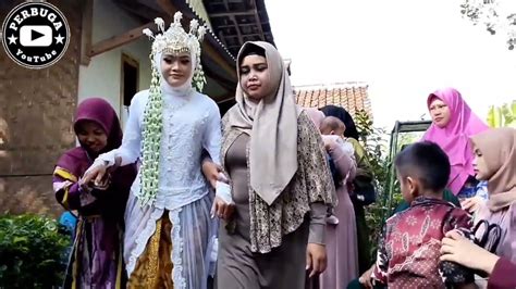Pernikahan Di Kampung Suasana Pedesaan Garut Jawa Barat Indonesia