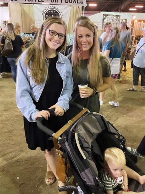 Jana Duggar Meets Up With Babes Jessa And Joy Anna After Sparking Rumors She SPLIT From