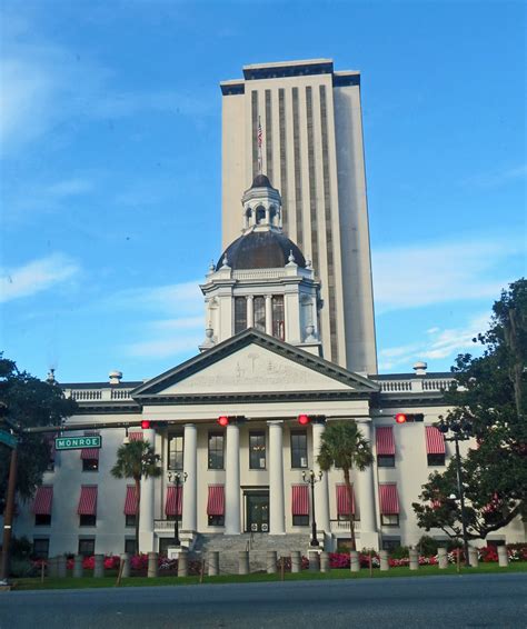 This is a picture of the capitol building in tallahassee, florida. Capitol Museum, Tallahassee, Florida - Travel Photos by ...