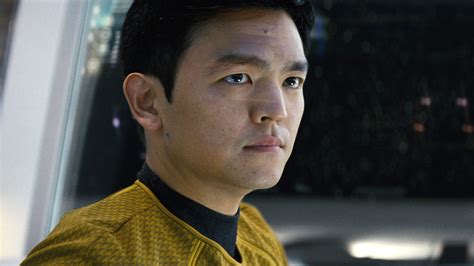 Star Trek Beyond Cast Throws Weight Behind Gay Sulu Hollywood Reporter