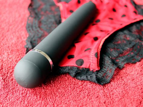 This Adult Blog Will Pay You To Test Sex Toys All Day Man Of Many