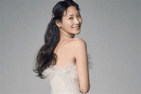 South Korean Actress Claudia Kim Joins Yg Entertainment