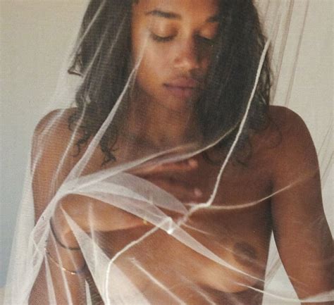 Laura Harrier Nude Apr2017 4 Bilder