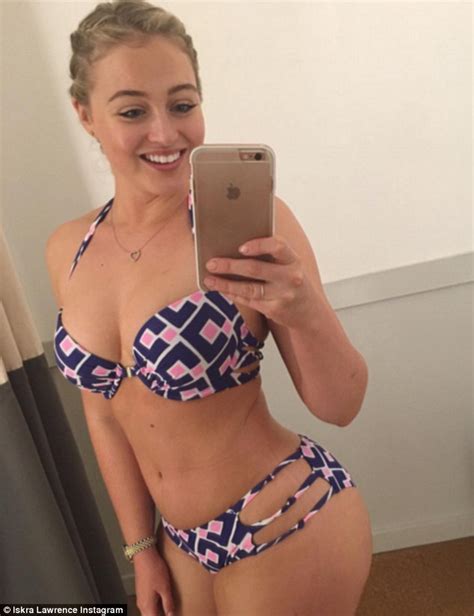 Iskra Lawrence Shows Off Her Curves In A Sweaty Post Gym Selfie On