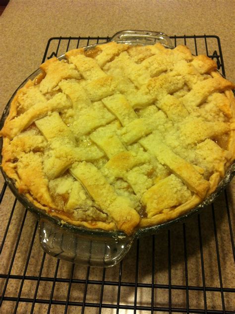 Paula Deen S Apple Pie With A Cream Cheese Pie Crust Paula Deen Apple Pie Yummy Food Cream