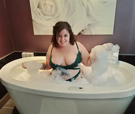 bath time fun 23 pics xhamster