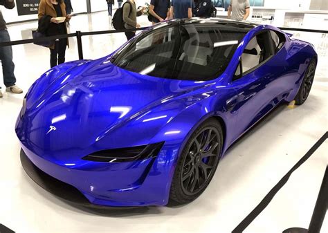 Check the car color you can get for tesla roadster by reading the information available as follows in the article. Илон Маск: Tesla Roadster 2.0 получит «особые цвета ...