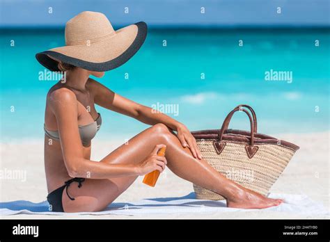 Spray Woman Body High Resolution Stock Photography And Images Alamy