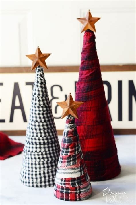 20 Easy Christmas Crafts For Adults 2022